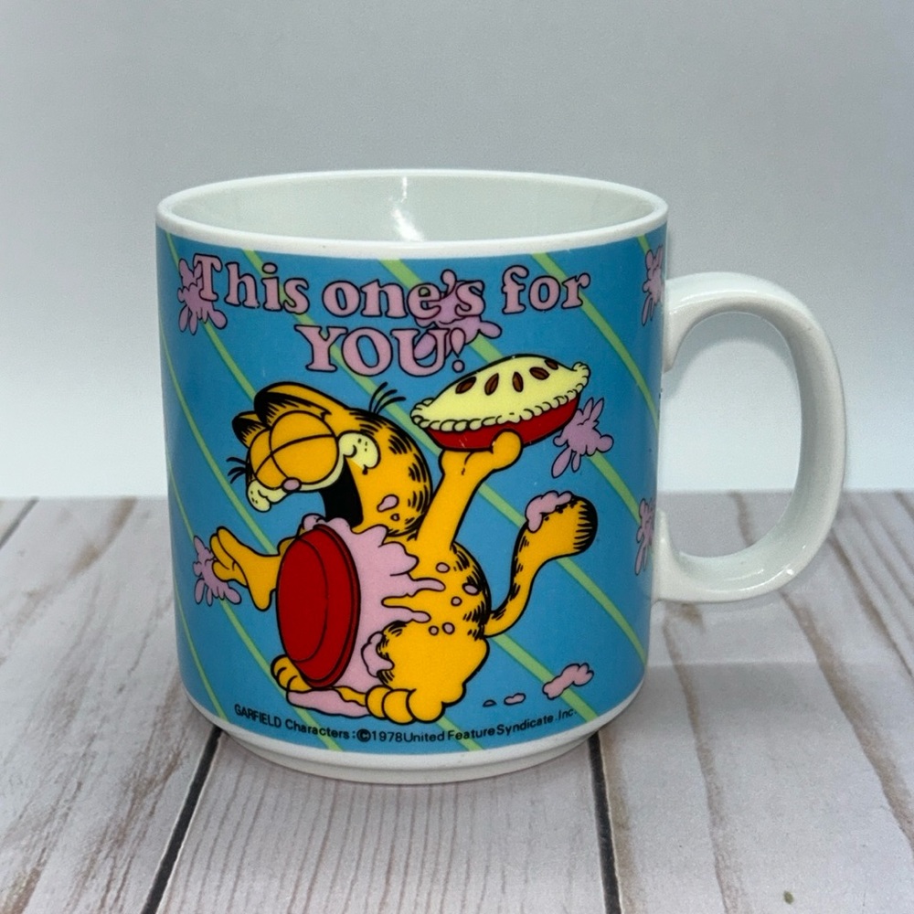 Garfield 1978 United Feature Syndicate Rare ‘This one’s for you’ Coffee Mug